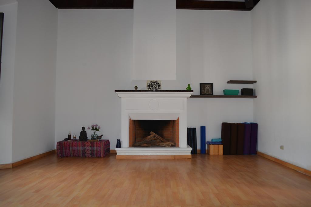 Luna Maya Hostel & Wellness Antigua Luaran gambar